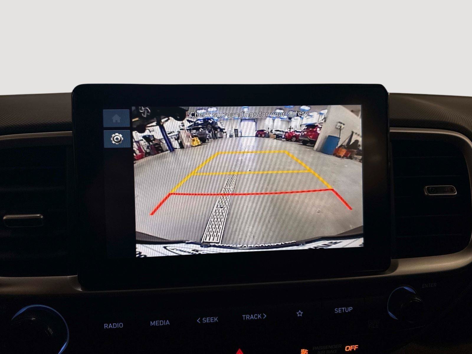 New 2026 Hyundai Venue SE FWD image 24