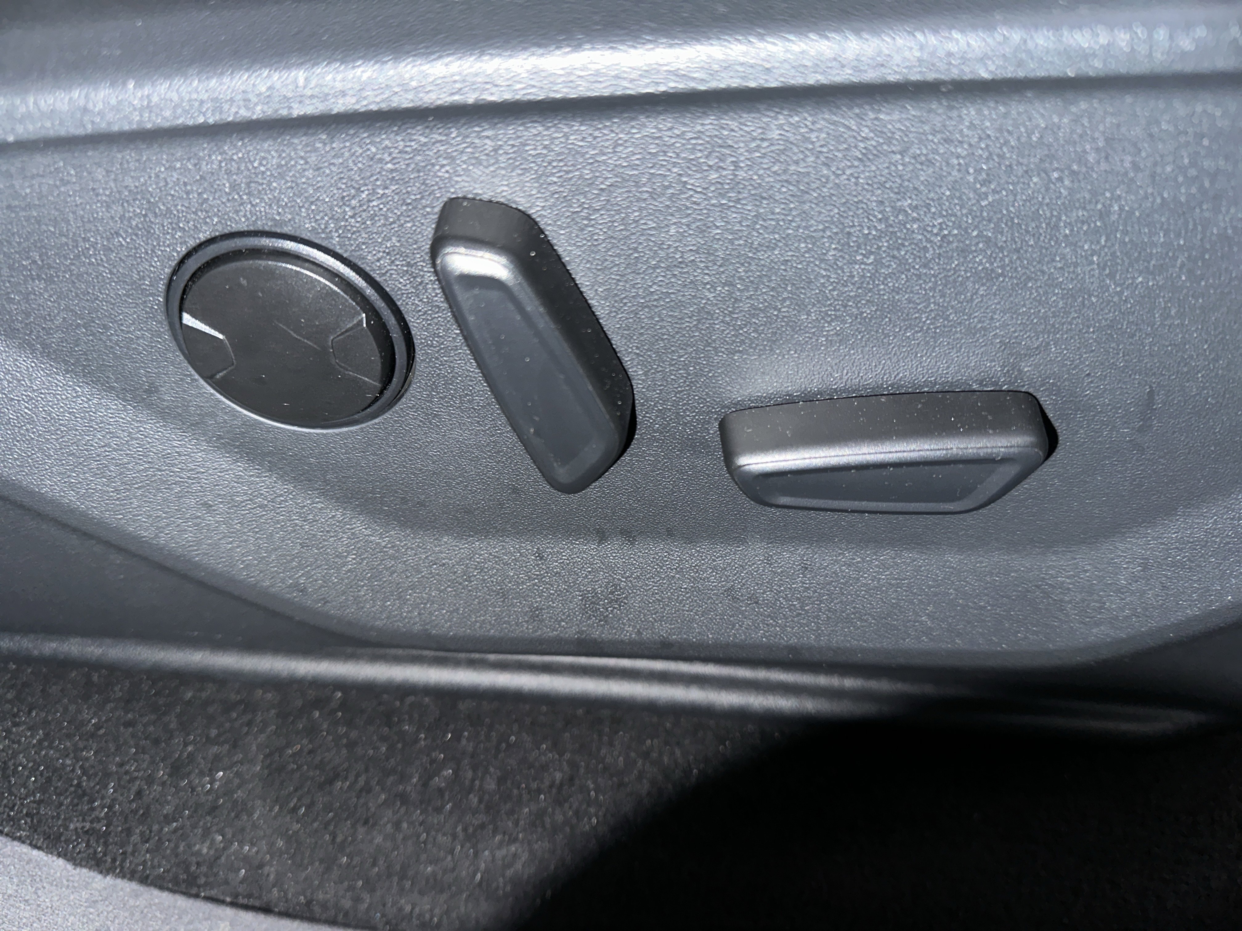 Used 2025 Ford Expedition Platinum image 23
