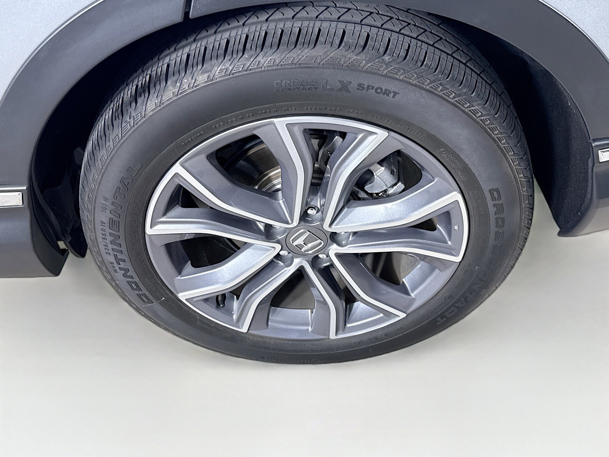 Used 2020 Honda CR-V Touring image 38