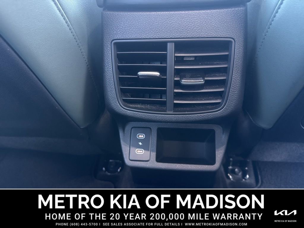 Used 2024 Kia Seltos SX w/ SX Sunroof Package image 36