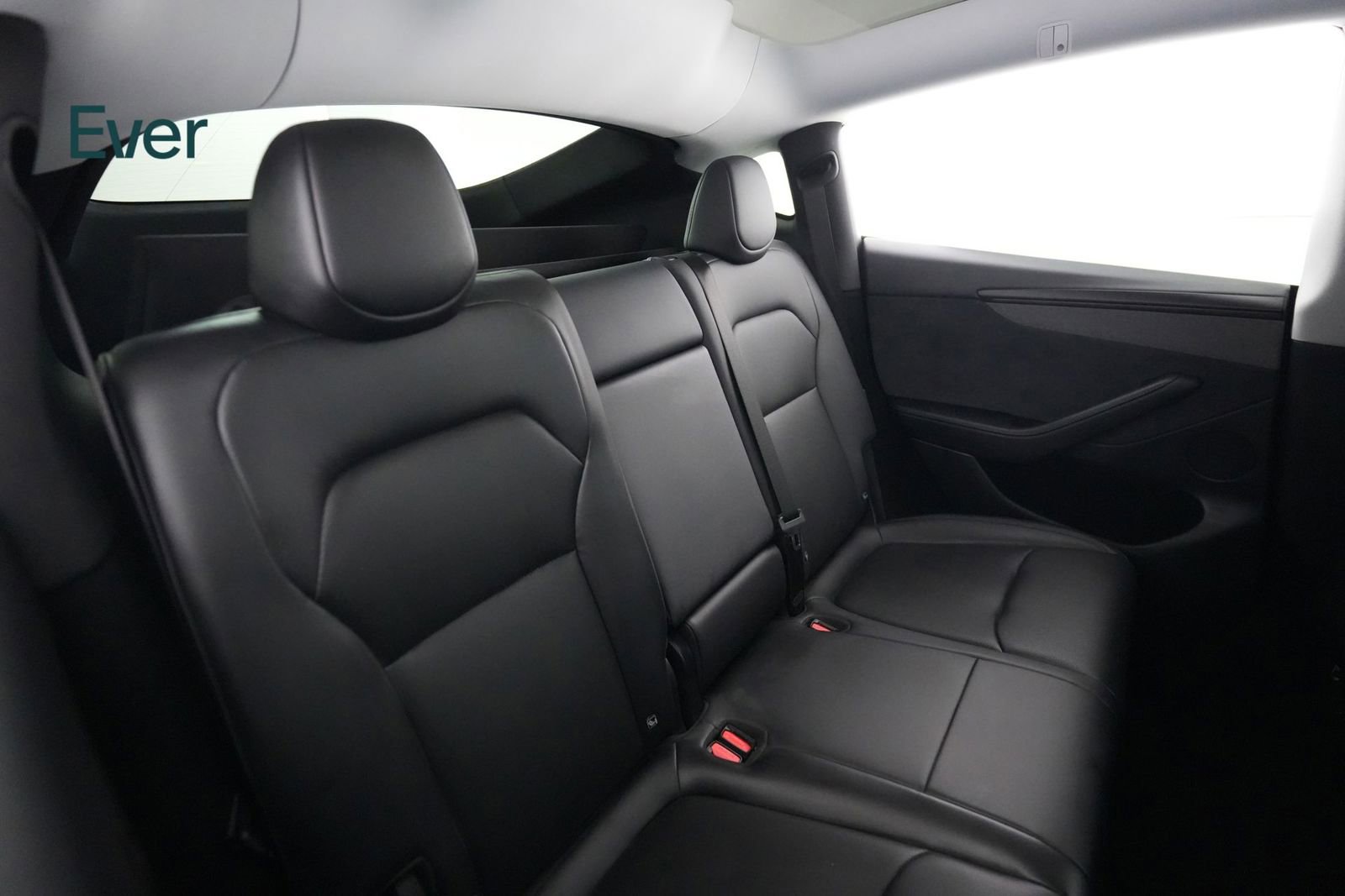 Used 2026 Tesla Model Y 2WD image 5