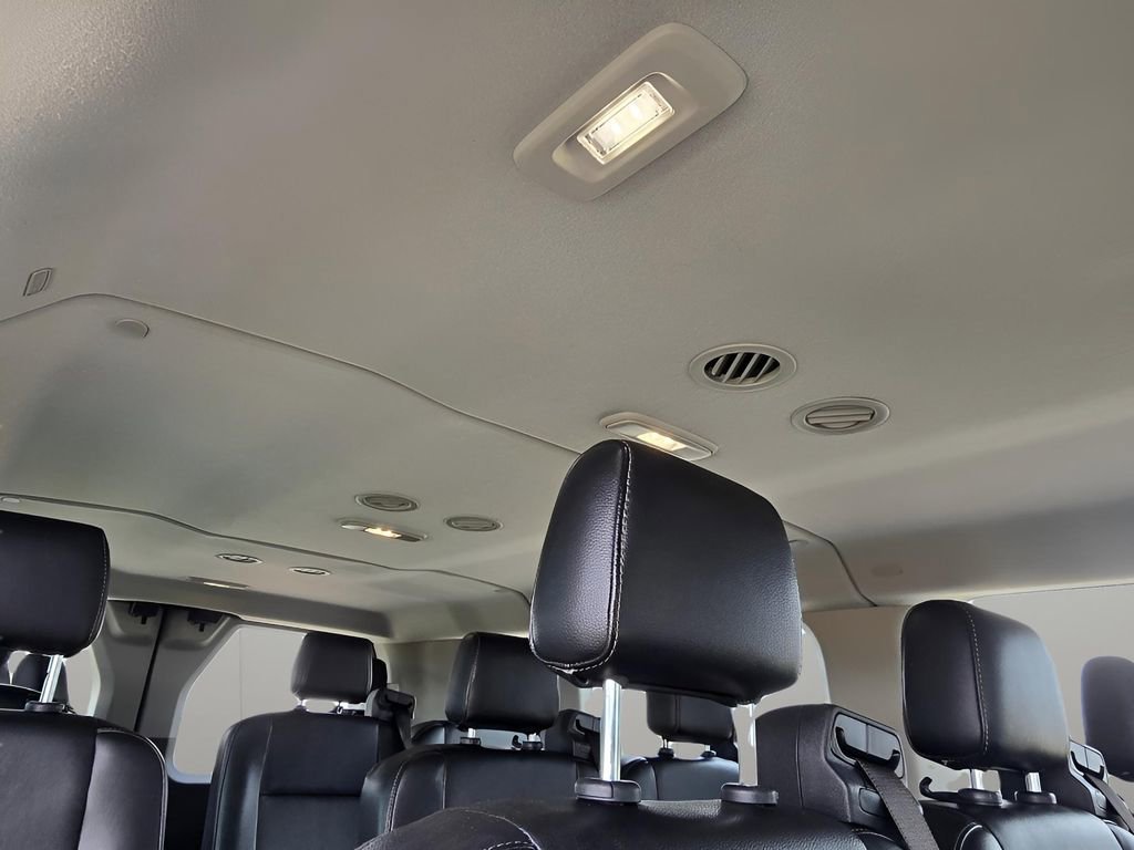 Used 2022 Ford Transit 350 XL AWD/4WD image 27