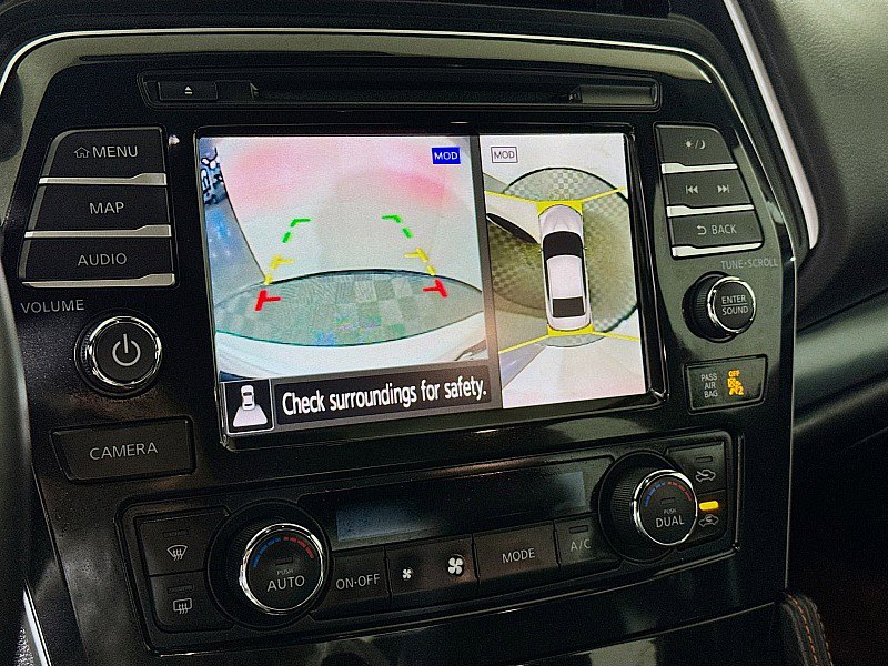 Used 2020 Nissan Maxima SR w/ Sport Mat Group image 17