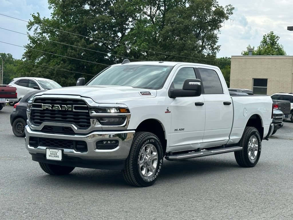 Used 2026 RAM 2500 Big Horn AWD/4WD image 2