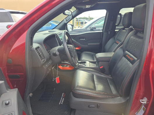 Used 2023 Nissan Frontier PRO-4X w/ Pro-4X Premium Package AWD/4WD image 7