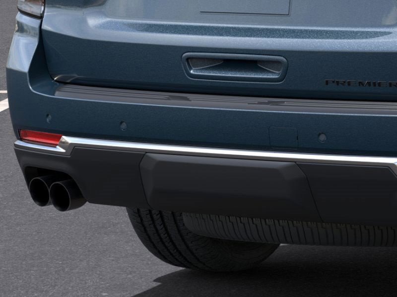 New 2025 Chevrolet Suburban Premier image 14