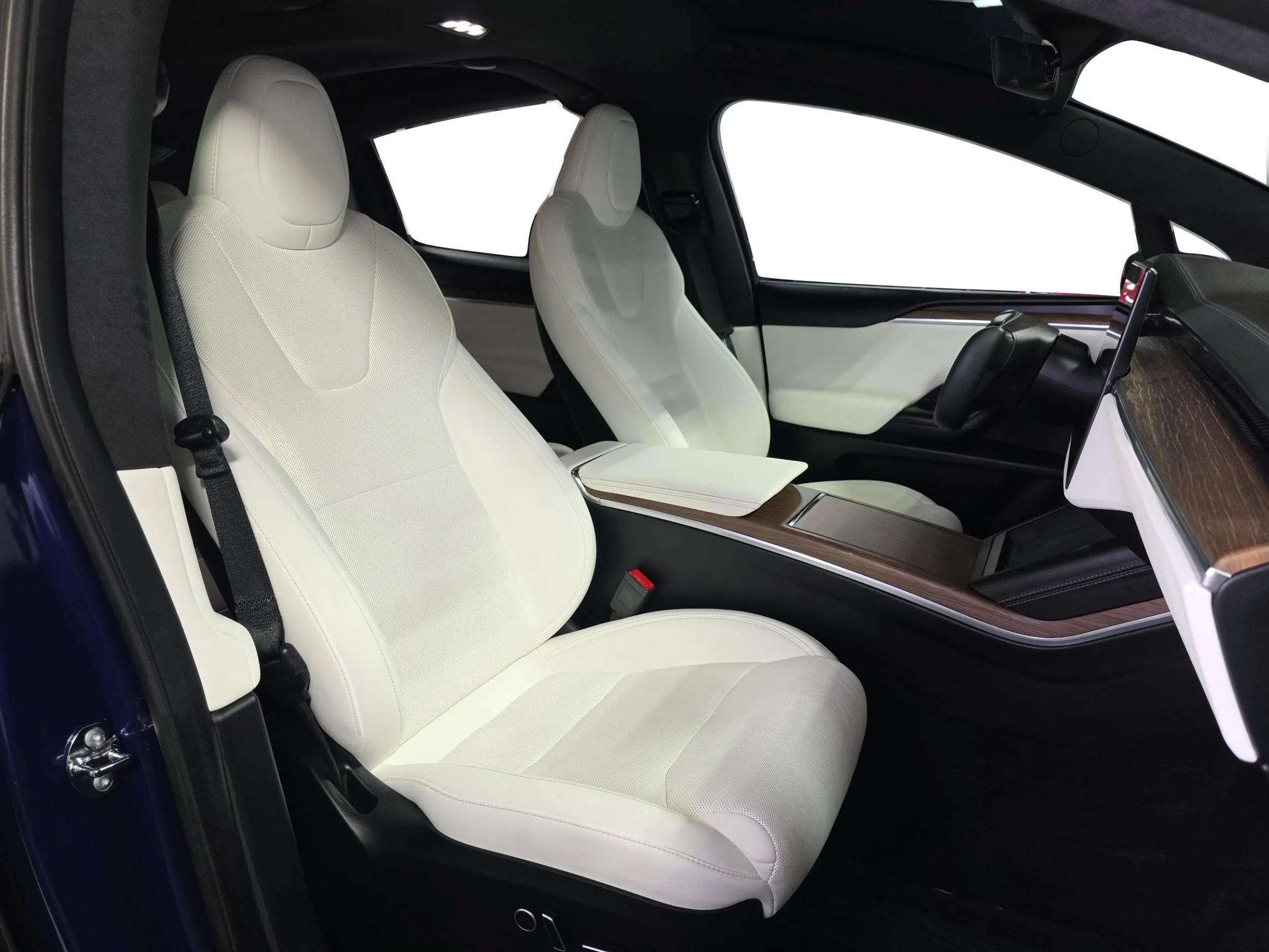 Used 2023 Tesla Model X AWD/4WD image 13
