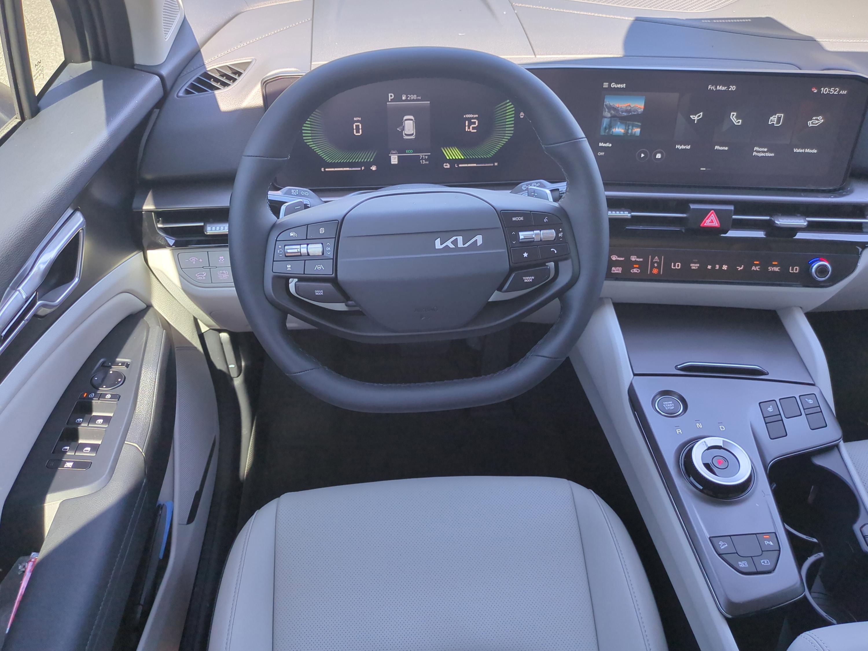 New 2026 Kia Sportage EX image 15