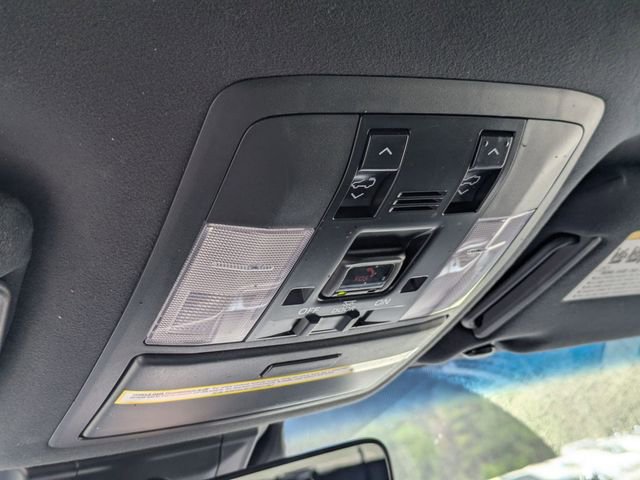 Used 2023 Lexus GX 460 Premium image 24