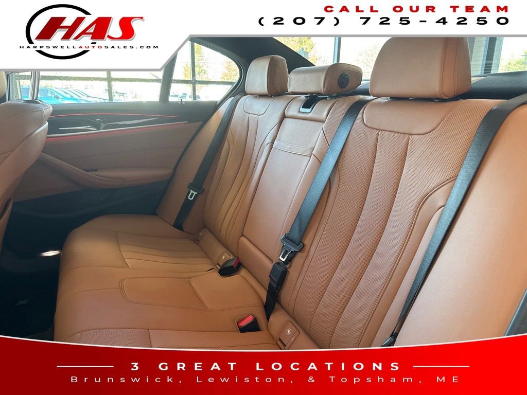 Used 2023 BMW 530i xDrive w/ Convenience Package image 10