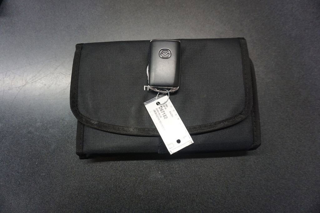 Used 2024 MAZDA CX-90 Plug-In Hybrid w/ Premium Plus image 20