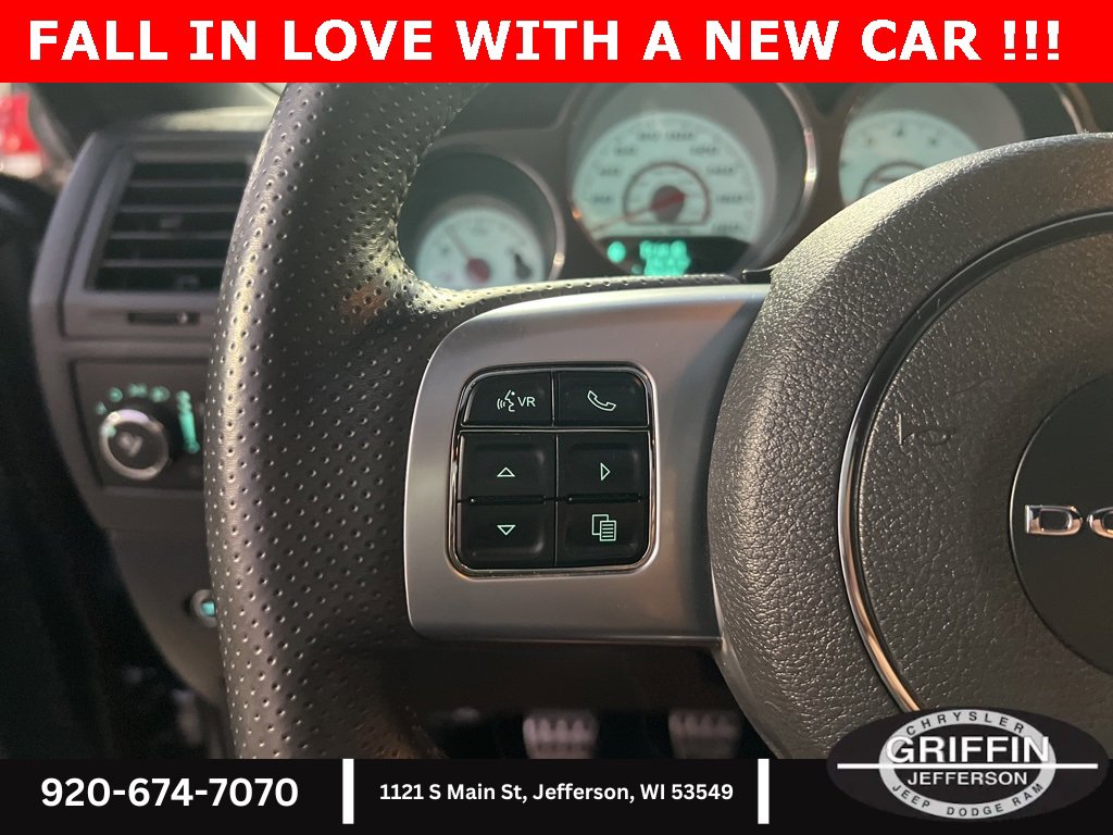 Used 2014 Dodge Challenger SRT8 image 23