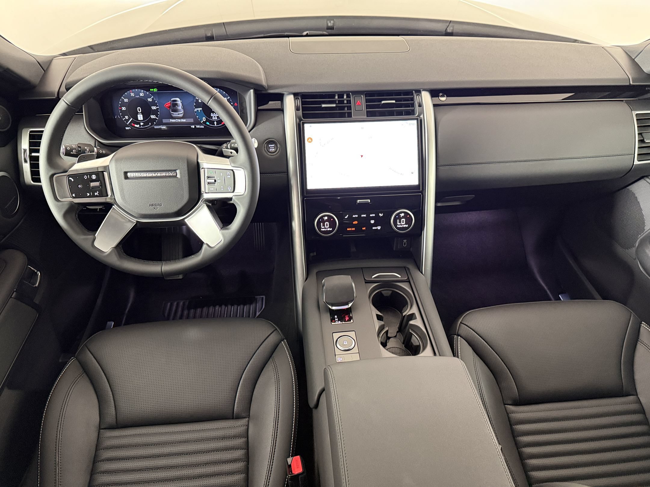 New 2026 Land Rover Discovery S AWD/4WD image 16