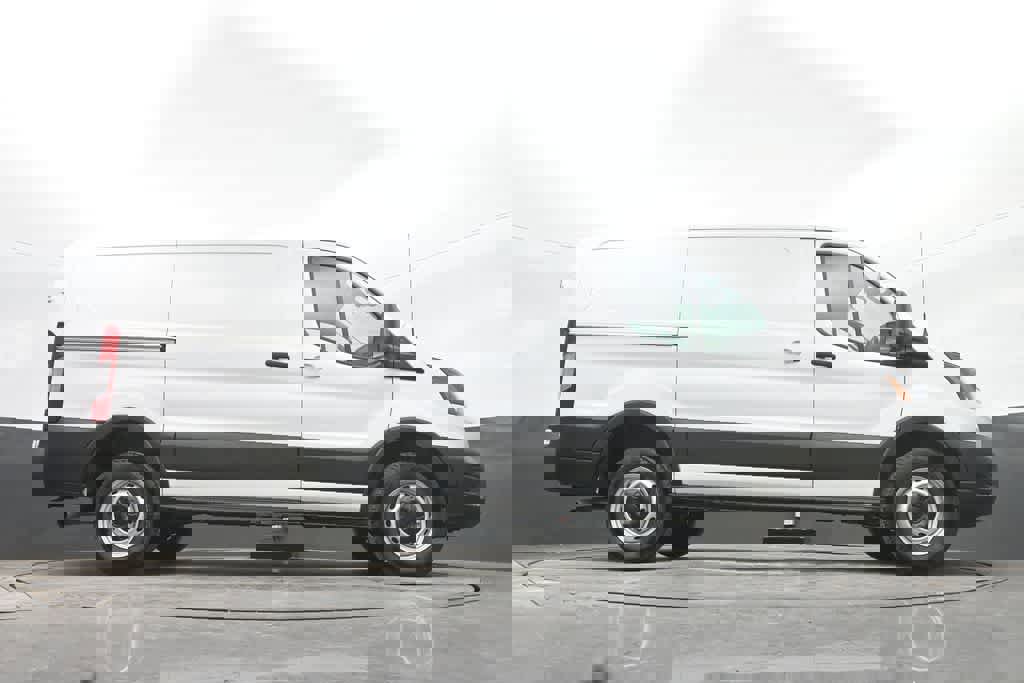 New 2024 Ford Transit 250 148 Medium Roof image 47
