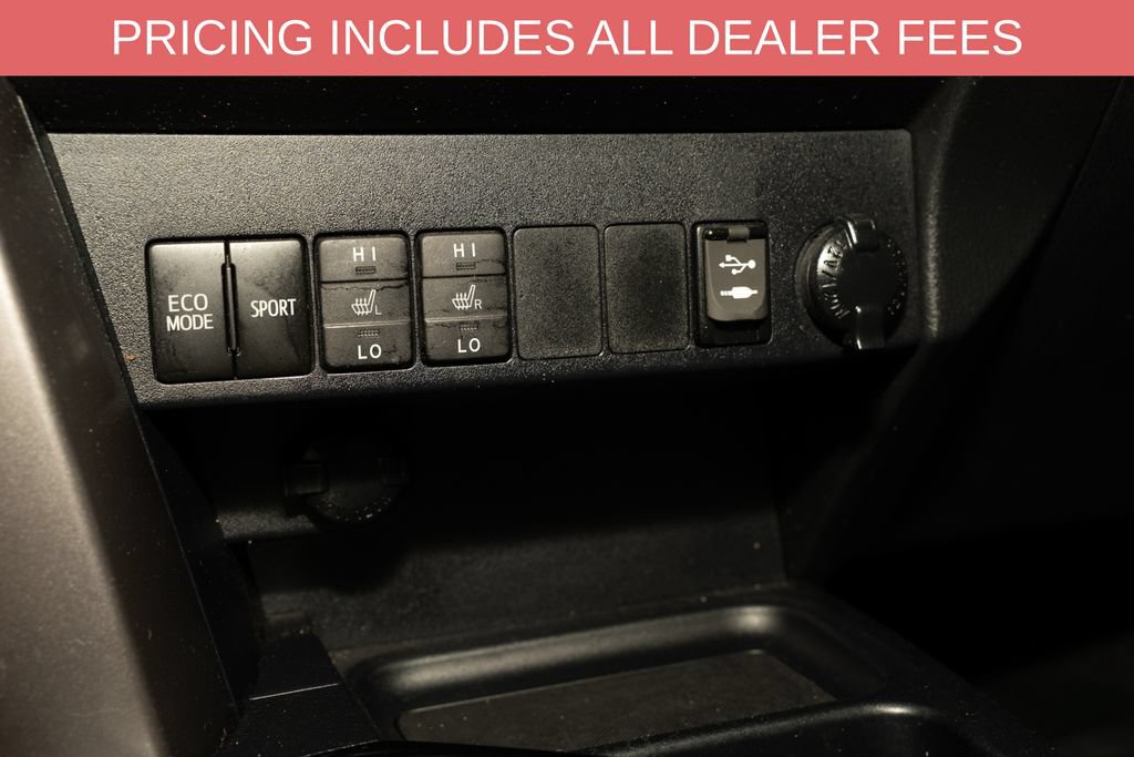 Used 2016 Toyota RAV4 Limited FWD image 15
