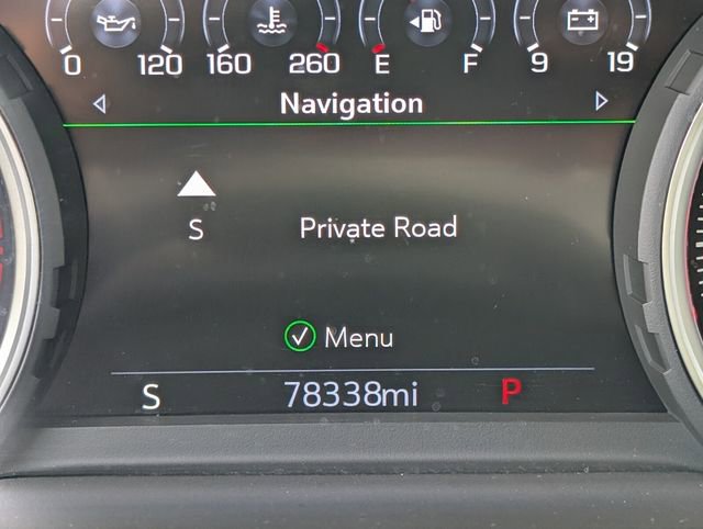 Used 2021 Chevrolet Suburban Premier w/ Premium Package image 32