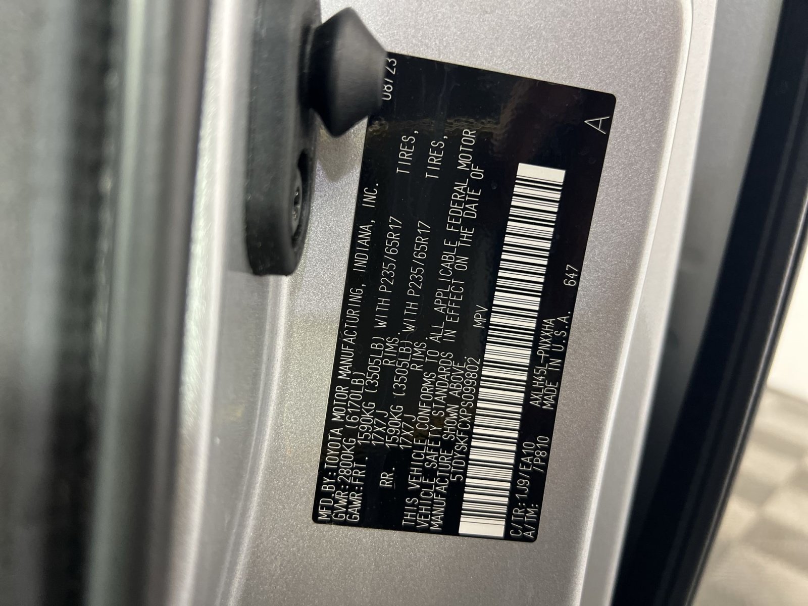 Used 2023 Toyota Sienna XLE AWD/4WD image 31