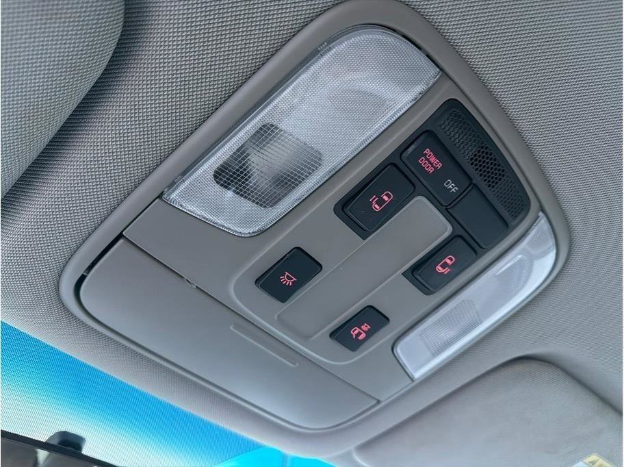 Used 2020 Kia Sedona EX image 20