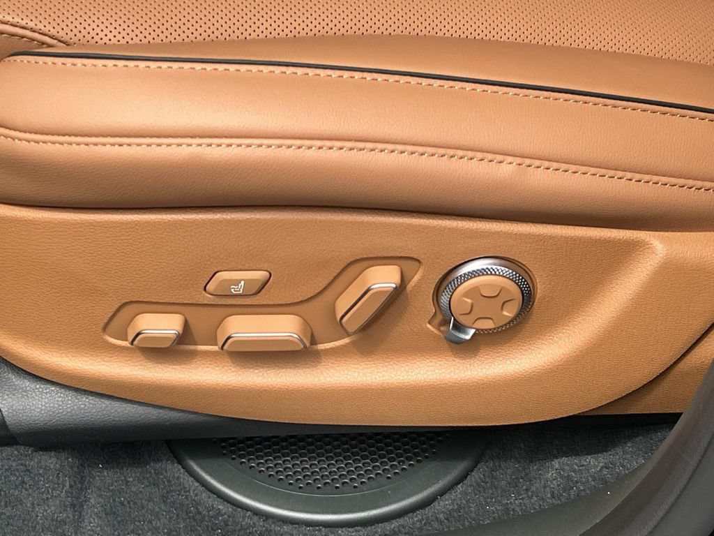 New 2026 Genesis GV80 2.5T Prestige AWD/4WD image 14
