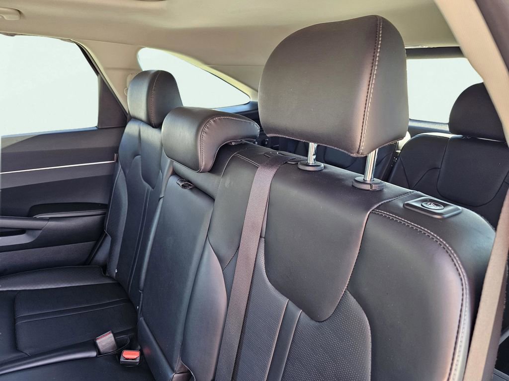 Certified 2024 Kia Sorento S w/ Panoramic Sunroof Package image 34