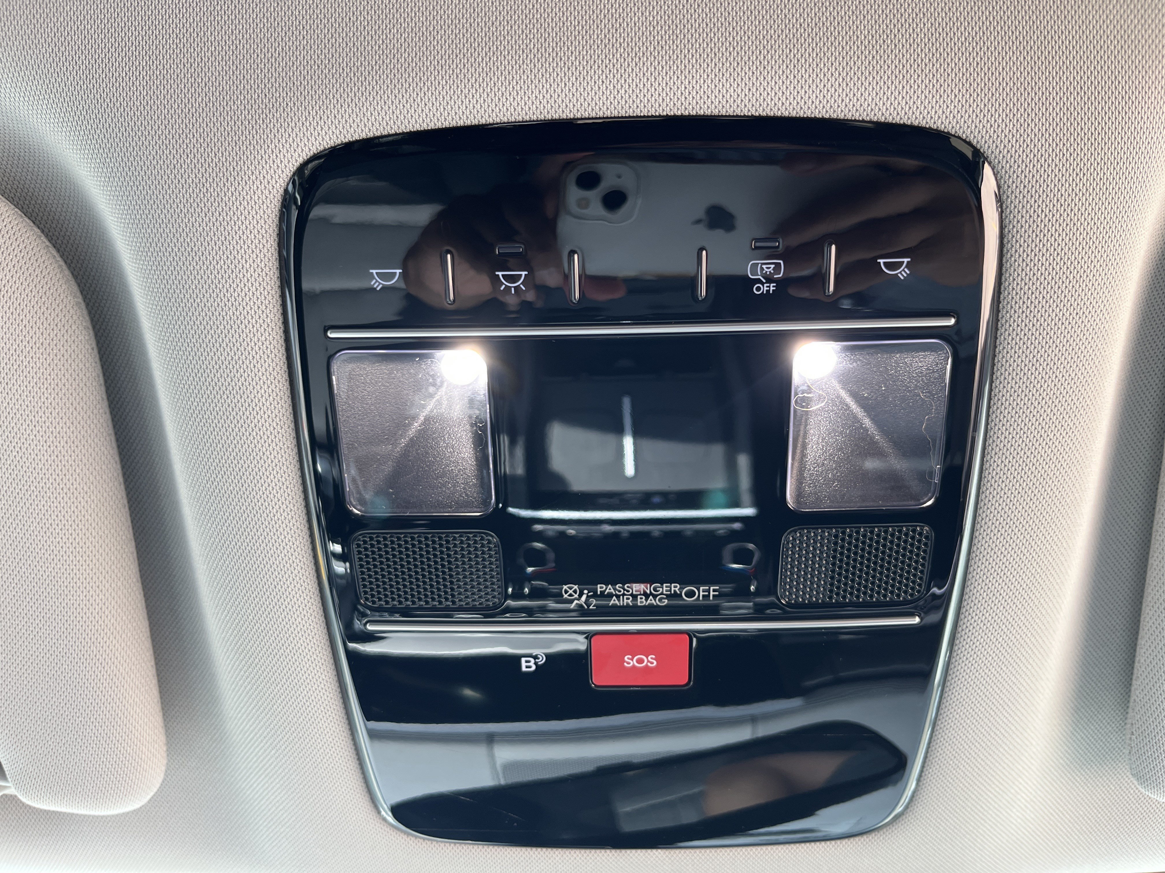 Used 2026 Hyundai Santa Fe SEL FWD image 23