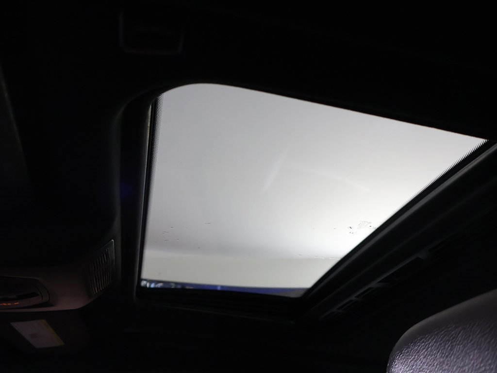 Used 2018 BMW X4 M40i w/ Driving Assistance Package image 22