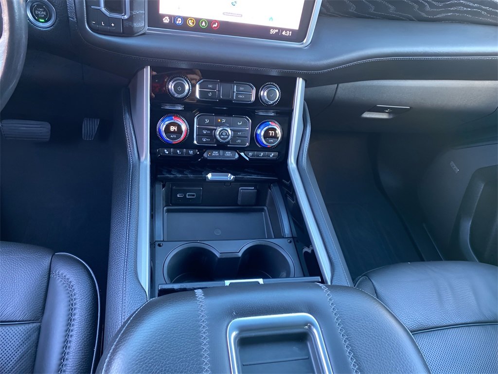 Used 2021 GMC Yukon Denali w/ Denali Premium Package image 26