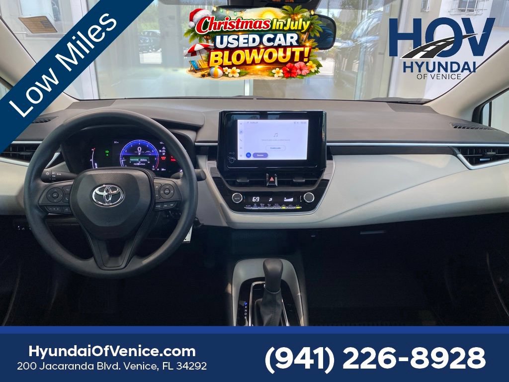 Used 2026 Toyota Corolla LE FWD image 38