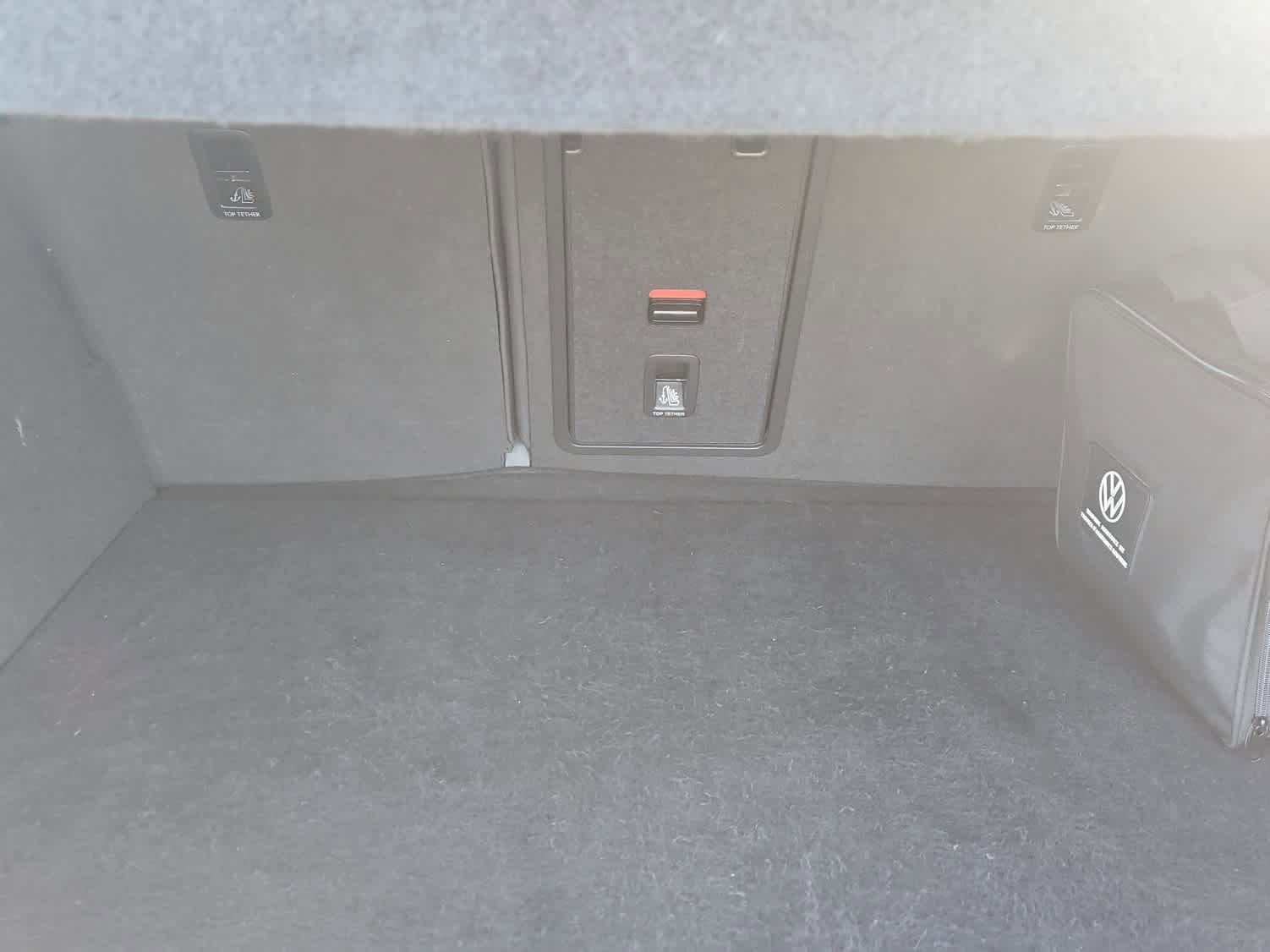 Used 2022 Volkswagen Taos SEL image 9