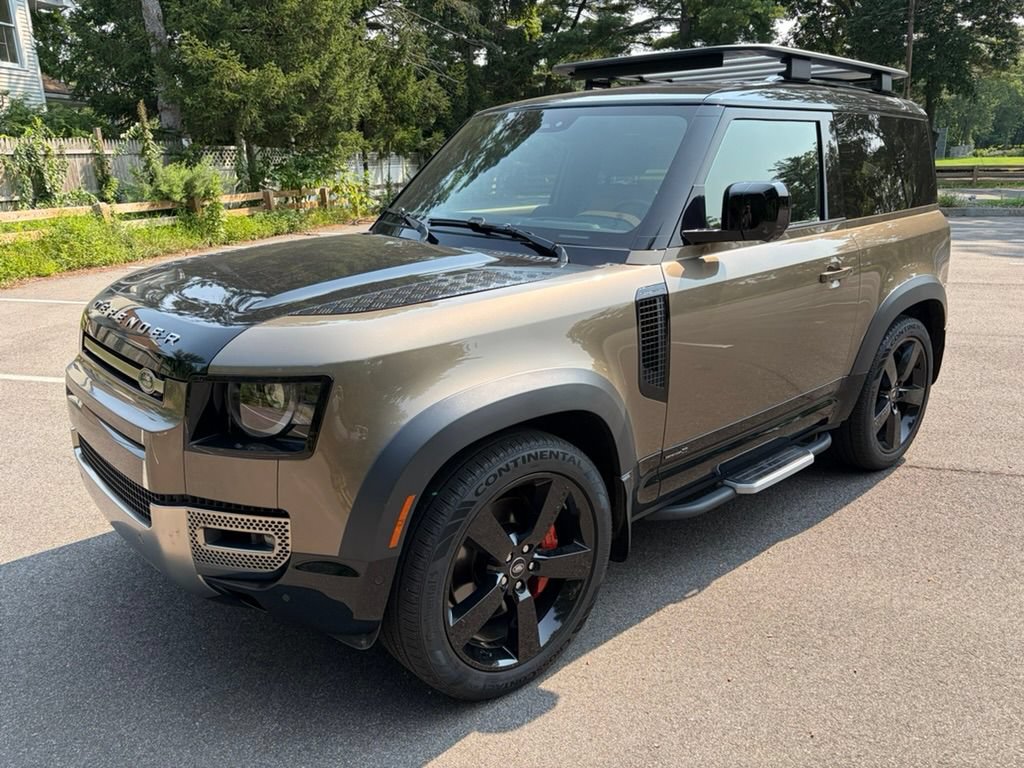 Used 2022 Land Rover Defender 90 X AWD/4WD image 3