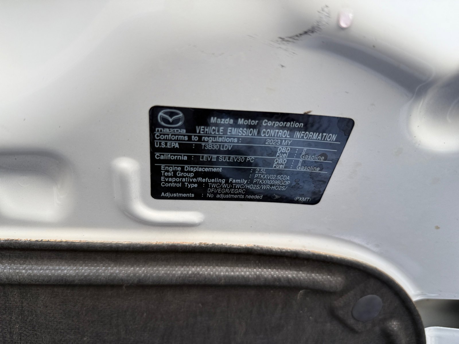 Used 2023 MAZDA MAZDA3 s image 12