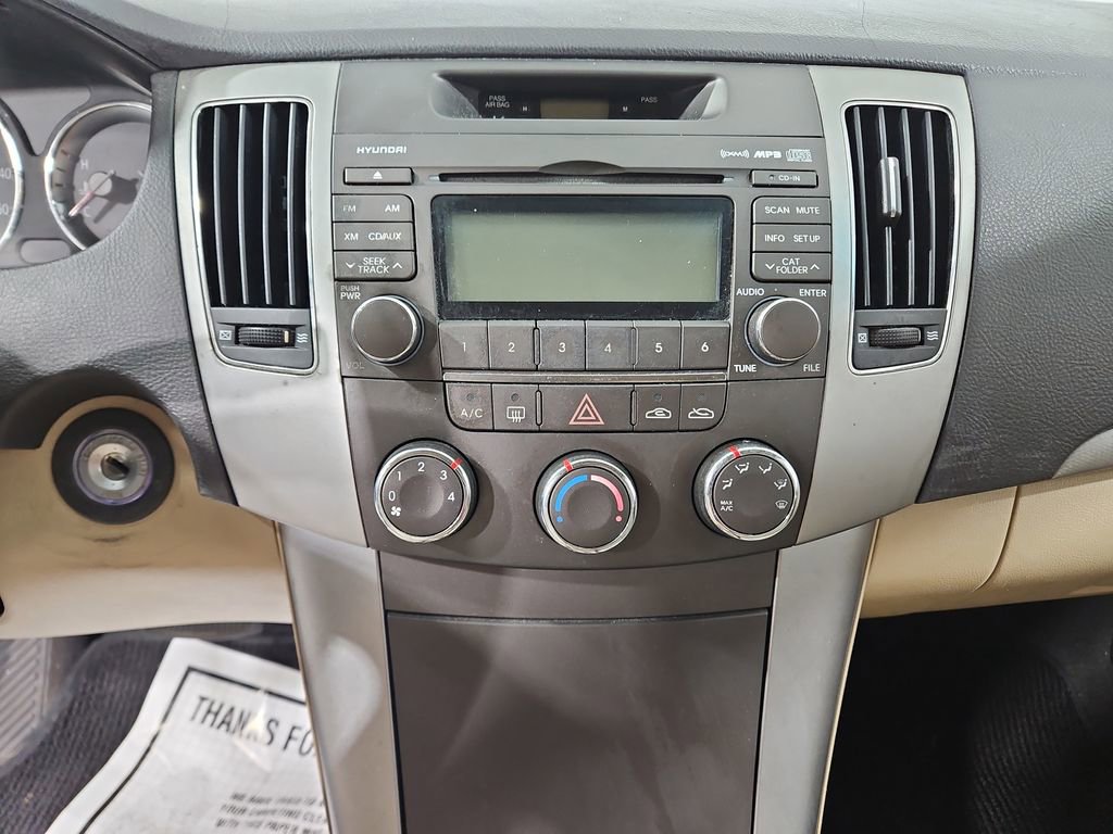 Used 2010 Hyundai Sonata GLS image 19
