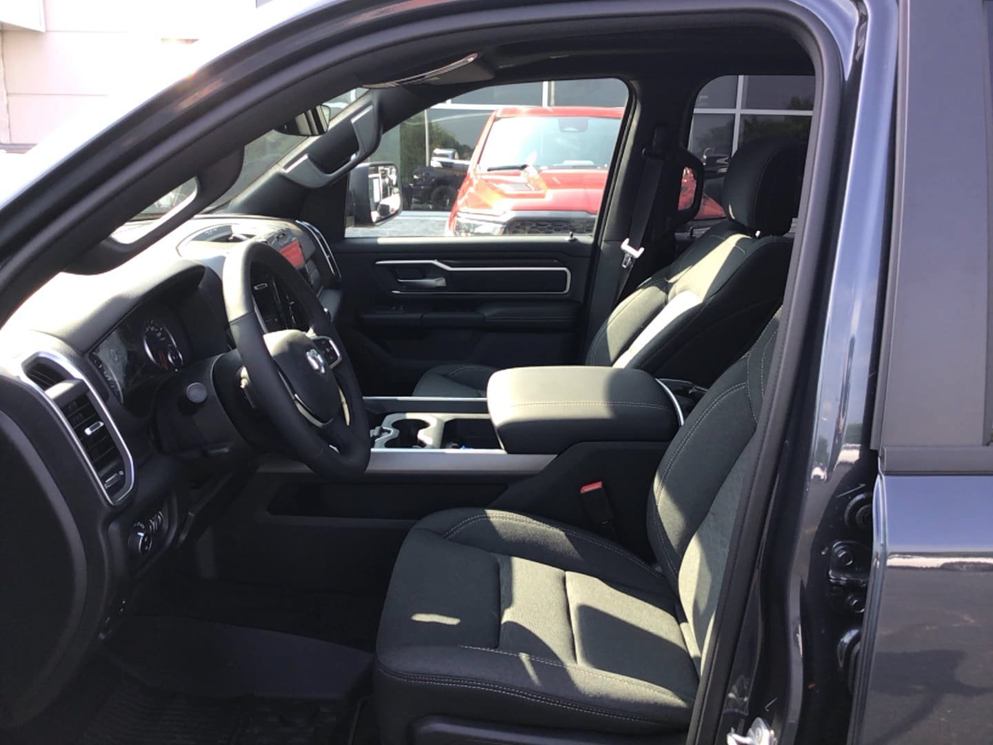 New 2026 RAM 1500 Big Horn AWD/4WD image 8