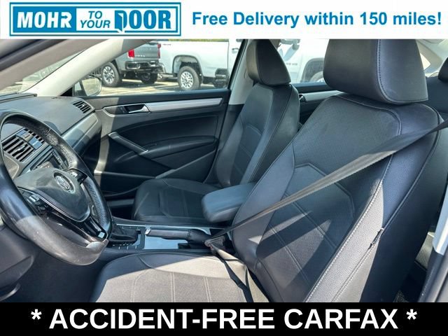 Used 2019 Volkswagen Passat 2.0T Wolfsburg w/ Wheels & Sunroof Package FWD image 17