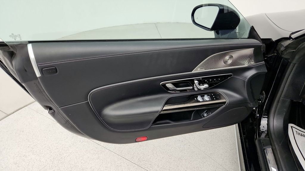 Used 2023 Mercedes-Benz SL 43 AMG image 11