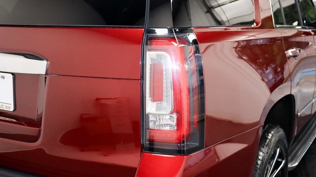 Used 2016 GMC Yukon Denali w/ Open Road Package image 11