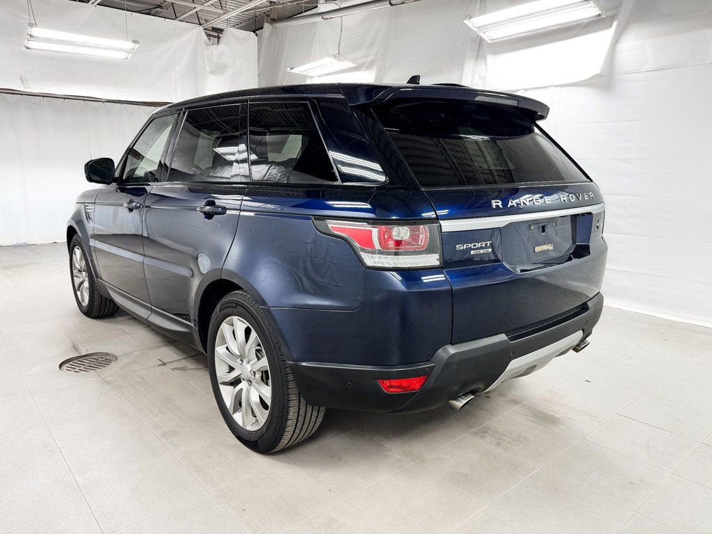 Used 2016 Land Rover Range Rover Sport HSE image 4