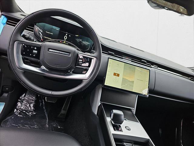New 2025 Land Rover Range Rover SV AWD/4WD image 20