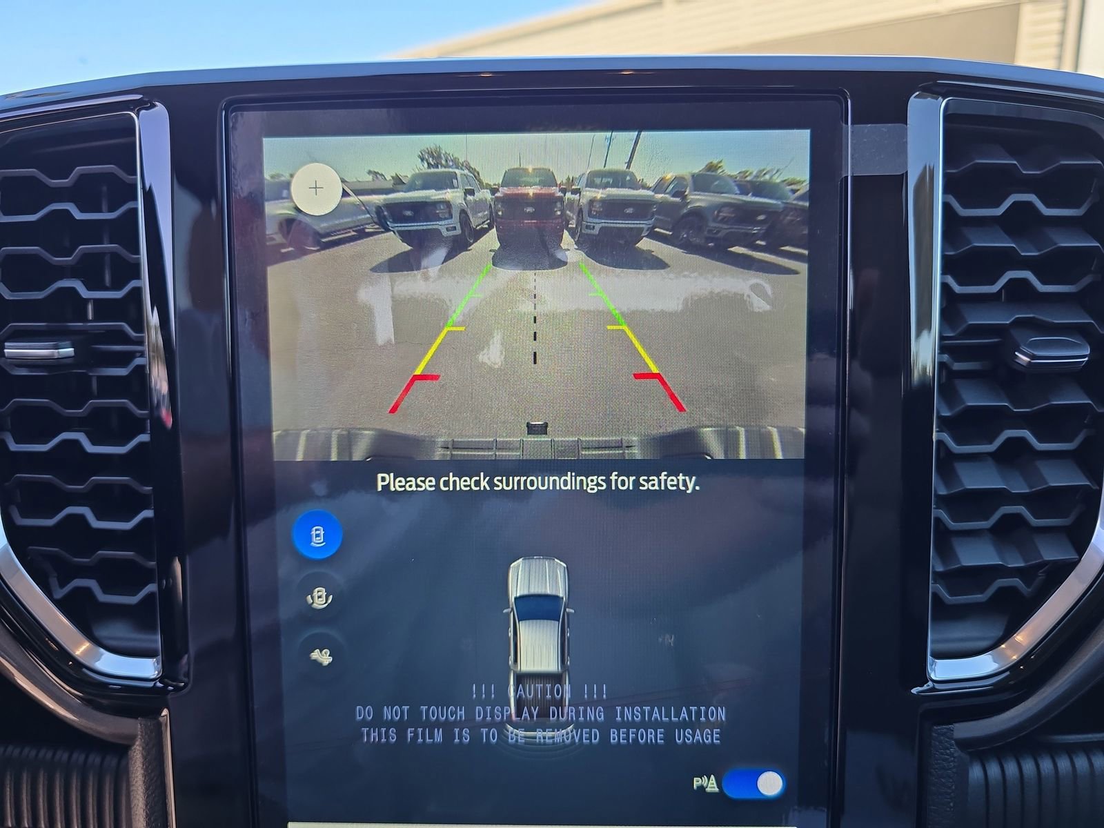 New 2025 Ford Ranger XLT w/ Trailer Tow Package RWD image 17