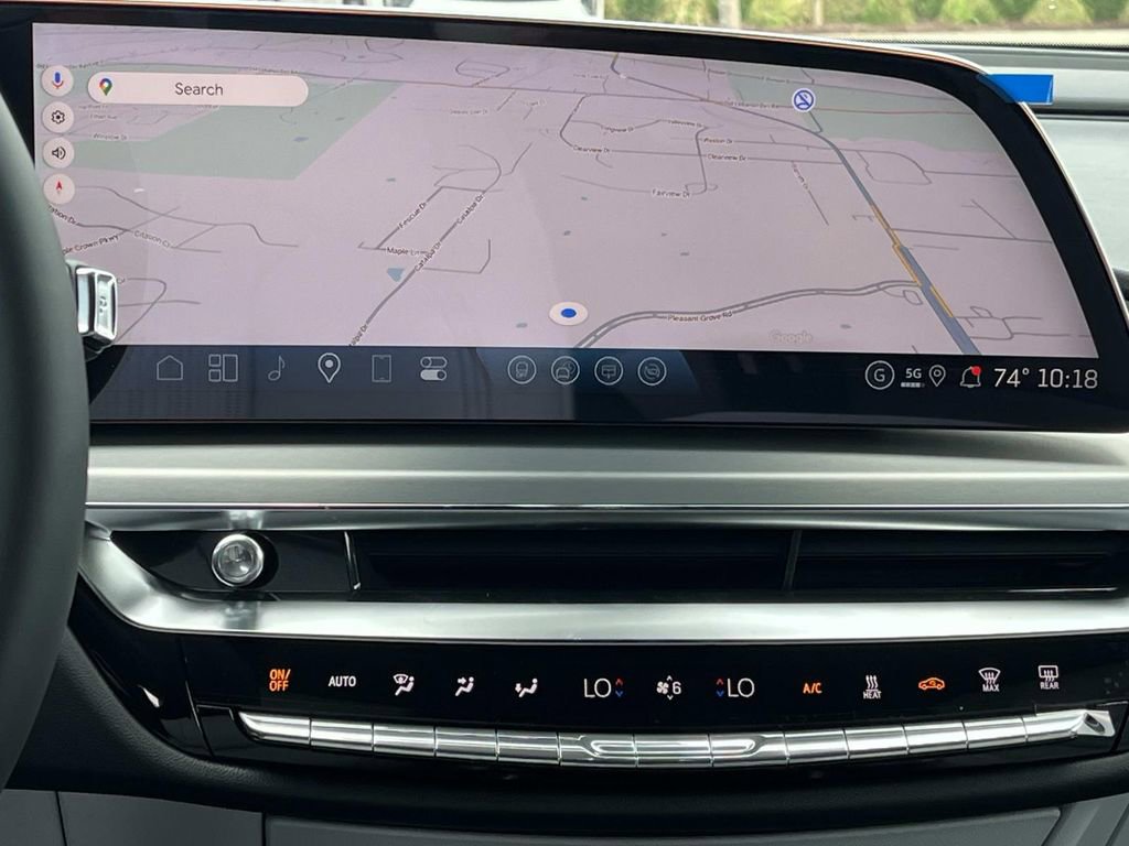 New 2026 Cadillac Lyriq Premium Luxury image 16