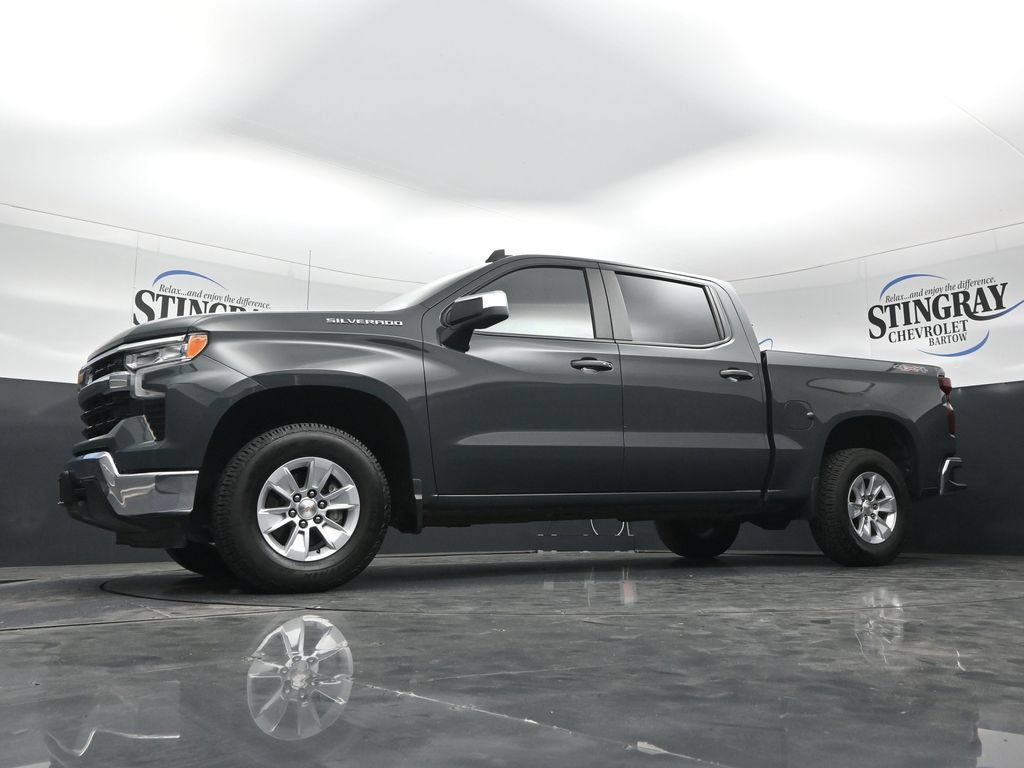 Certified 2025 Chevrolet Silverado 1500 LT AWD/4WD image 31