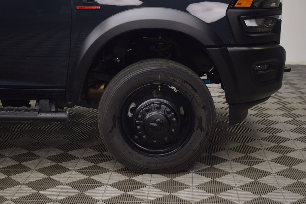 New 2026 RAM 5500 Tradesman AWD/4WD image 16