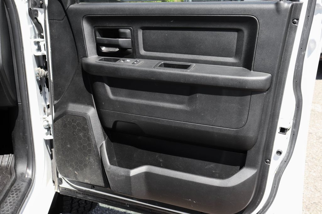 Used 2021 RAM 2500 Tradesman w/ Chrome Appearance Group RWD image 38