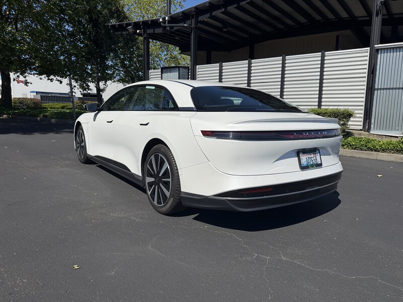 Used 2025 Lucid Air Touring AWD/4WD image 11