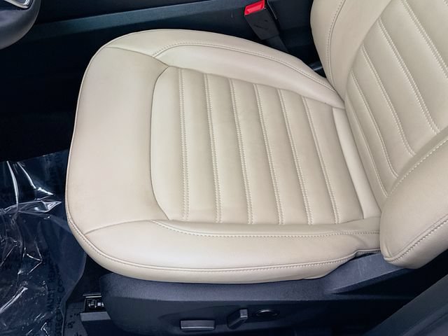 Certified 2024 Ford Edge SEL w/ Convenience Package AWD/4WD image 18