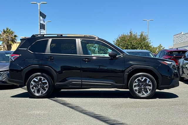 Used 2026 Subaru Forester Premium AWD/4WD video 3