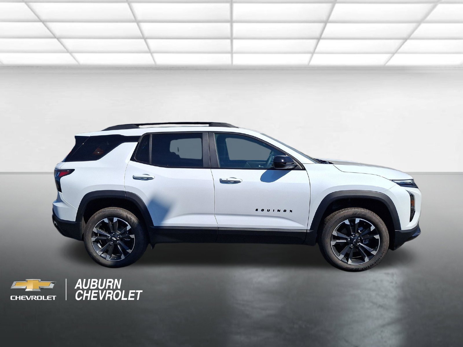 New 2027 Chevrolet Equinox RS w/ LPO, Floor Liner Package AWD/4WD image 2