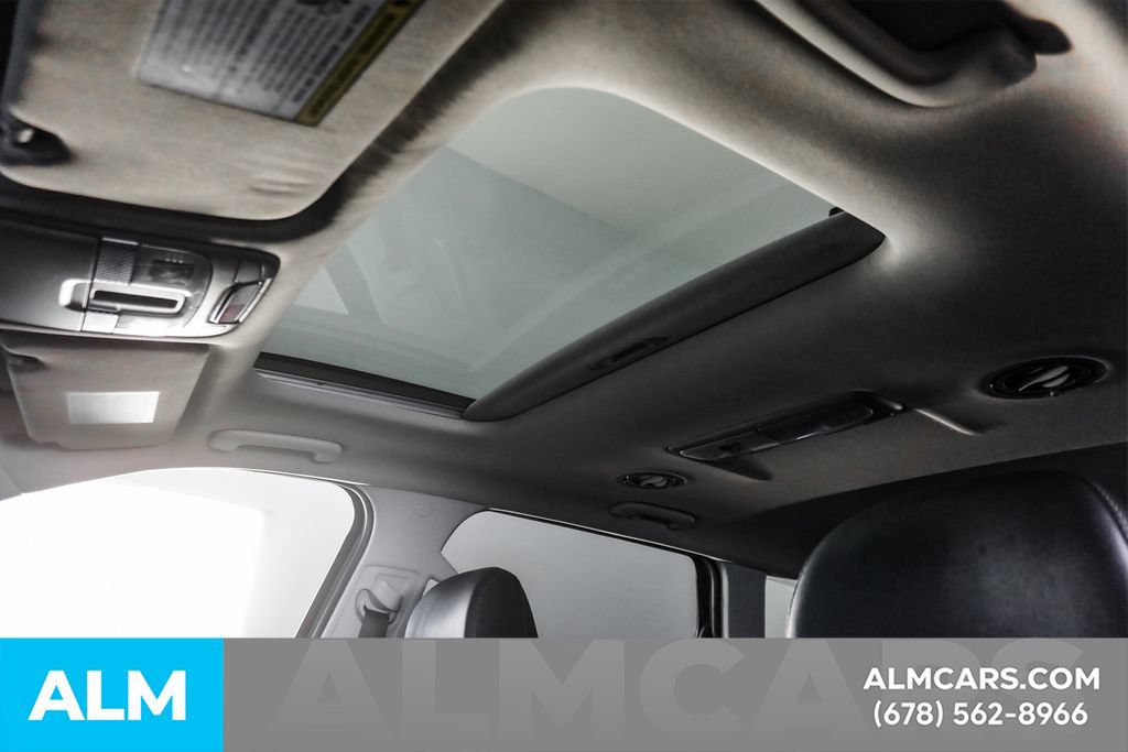 Used 2024 Kia Telluride S w/ S Sunroof Package FWD image 21