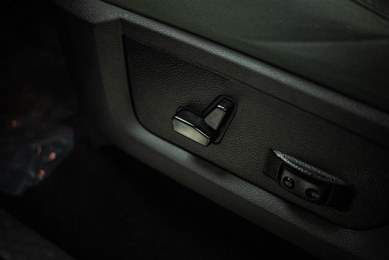 Used 2018 RAM 1500 Big Horn AWD/4WD image 16