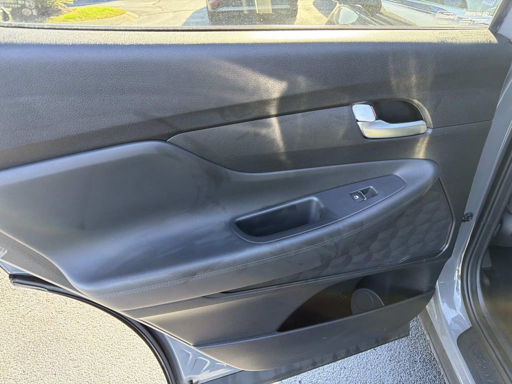Used 2023 Hyundai Santa Fe SEL image 14